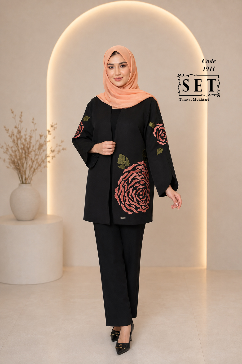 مانتو مجلسی مخمل دوزی گلبهی مدل رزا برند SET