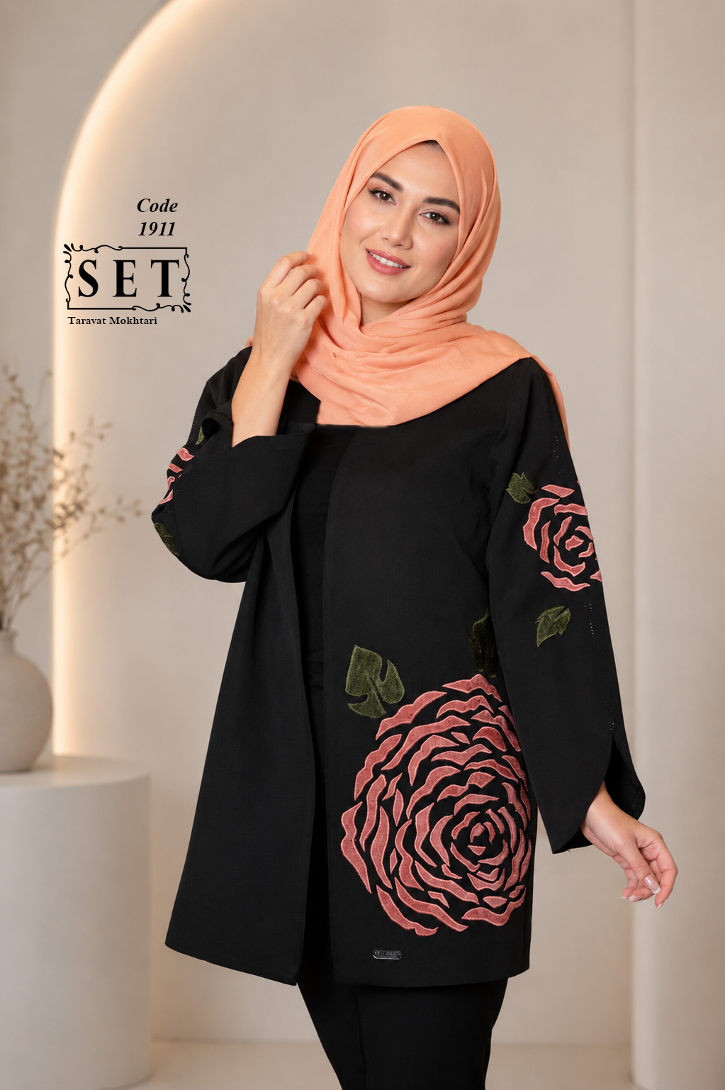 مانتو مجلسی مخمل دوزی گلبهی مدل رزا برند SET